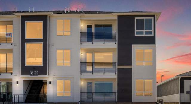 Photo of 6153 N Ceylon St #302, Denver, CO 80249