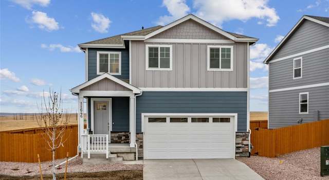 Photo of 889 Crest St, Lochbuie, CO 80603