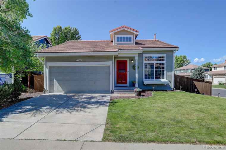 Photo of 1570 Mountain Maple Ave Highlands Ranch, CO 80129