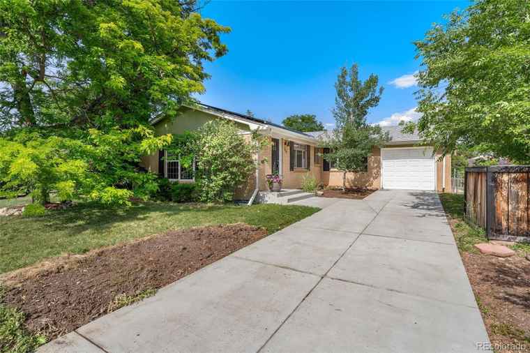 Photo of 216 Hemlock Broomfield, CO 80020