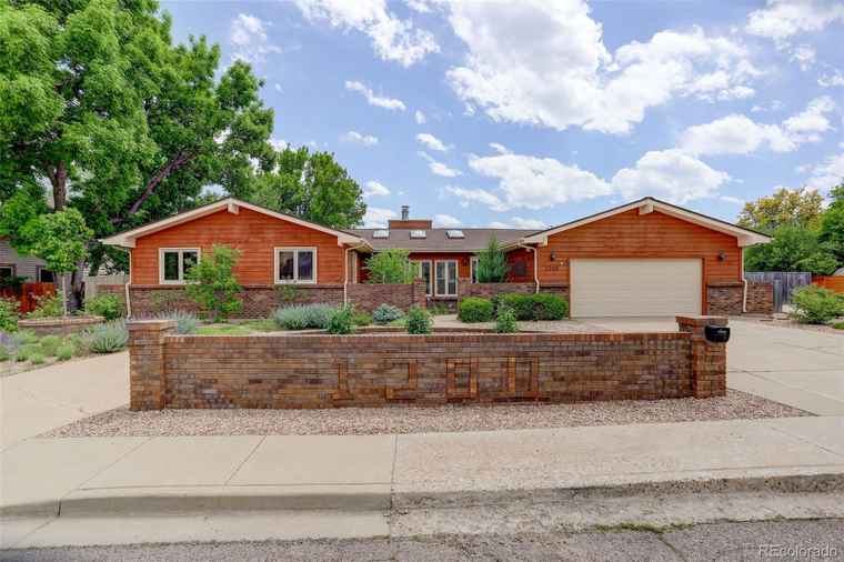 Photo of 1200 E 3rd Ave Broomfield, CO 80020