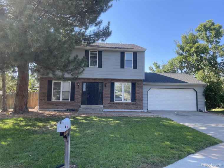 Photo of 5229 S Pagosa Way Centennial, CO 80015