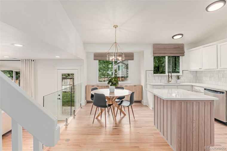 Photo of 9626 Whitecliff Pl Highlands Ranch, CO 80129