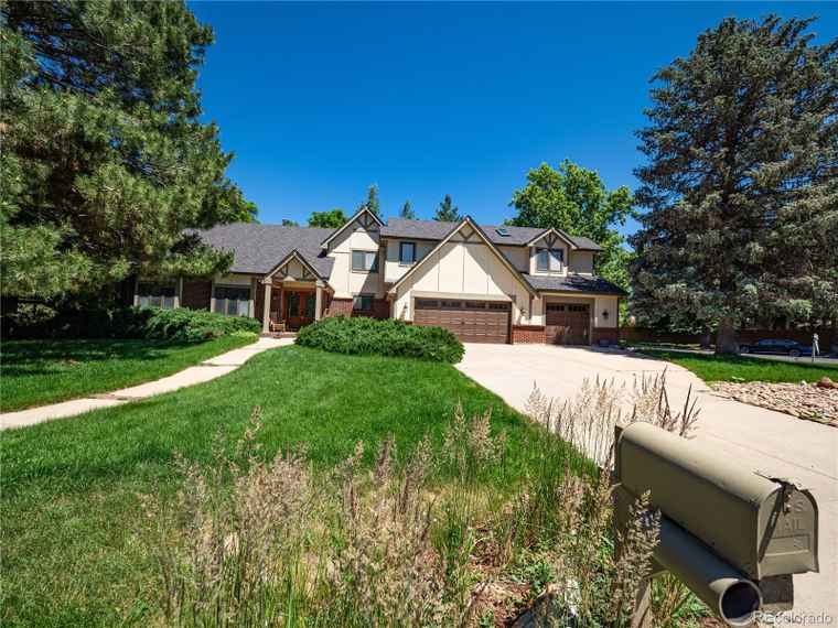Photo of 15395 E Penwood Pl Aurora, CO 80015