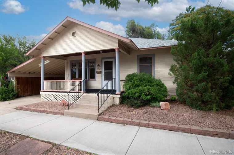 Photo of 806 E Saint Vrain St Colorado Springs, CO 80903