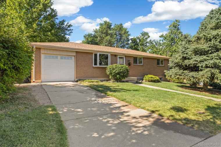 Photo of 15940 W 3rd Pl Golden, CO 80401