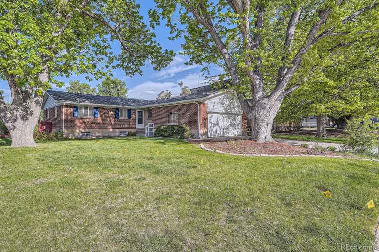 Photo of 2430 Miller St Lakewood, CO 80215