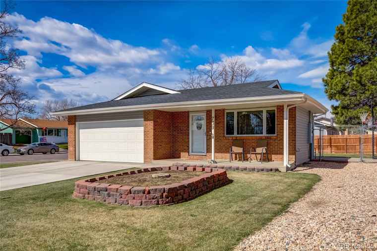 Photo of 739 41st Avenue Ct Greeley, CO 80634