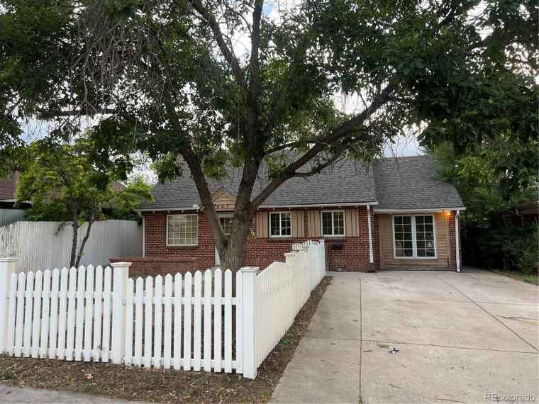 Photo of 527 S Bryant St Denver, CO 80219