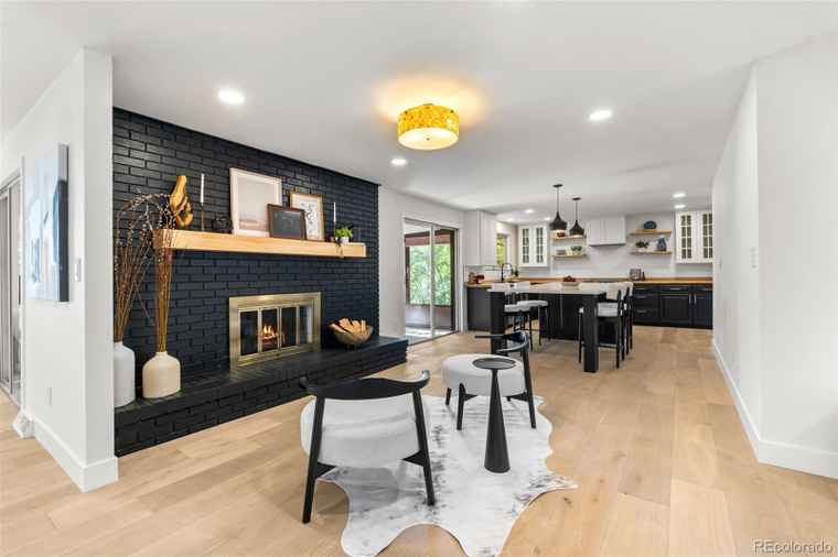 Photo of 1828 Mt Zion Dr Golden, CO 80401