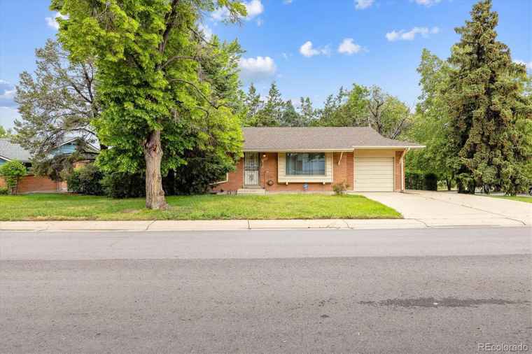 Photo of 13493 E Dakota Ave Aurora, CO 80012
