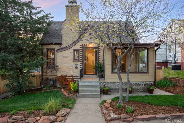 Photo of 510 16th St Golden, CO 80401