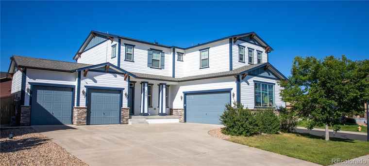 Photo of 3981 Manorbrier Cir Castle Rock, CO 80104