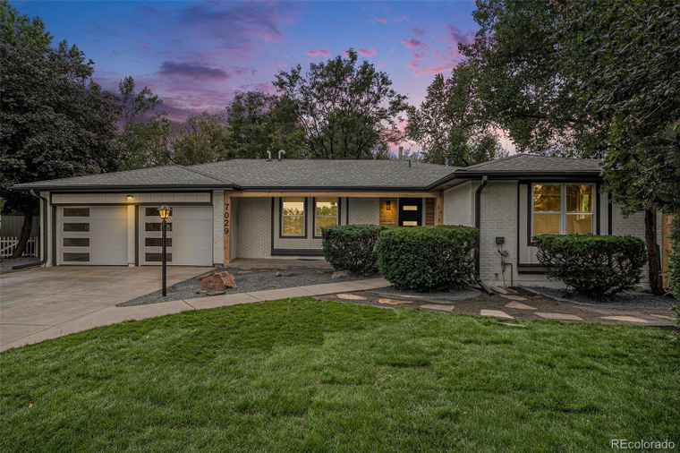 Photo of 7029 Van Gordon Ct Arvada, CO 80004