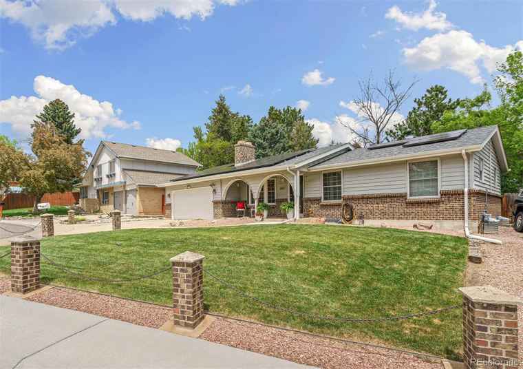 Photo of 8917 W 77th Pl Arvada, CO 80005