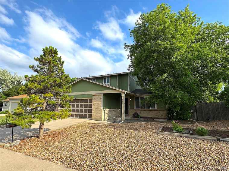 Photo of 9852 W 76th Ave Arvada, CO 80005