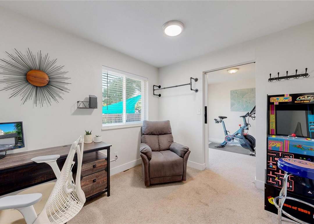 5641 W 102nd Pl, Westminster, CO 80020