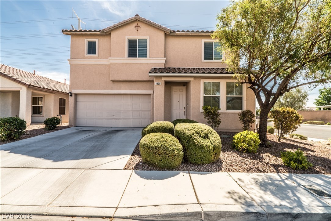 8300 Lost Spur St, Las Vegas, NV 89131 | MLS# 2000332 | Redfin