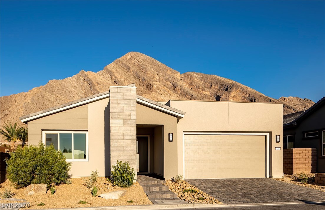 11217 Black Fire Opal Dr, Las Vegas, NV 89138