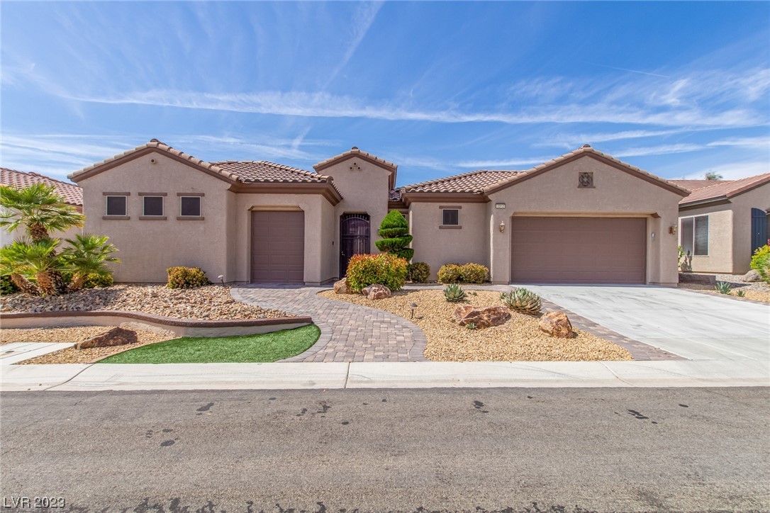 2312 Janesville Ln, Henderson, NV 89044 | MLS# 2547930 | Redfin