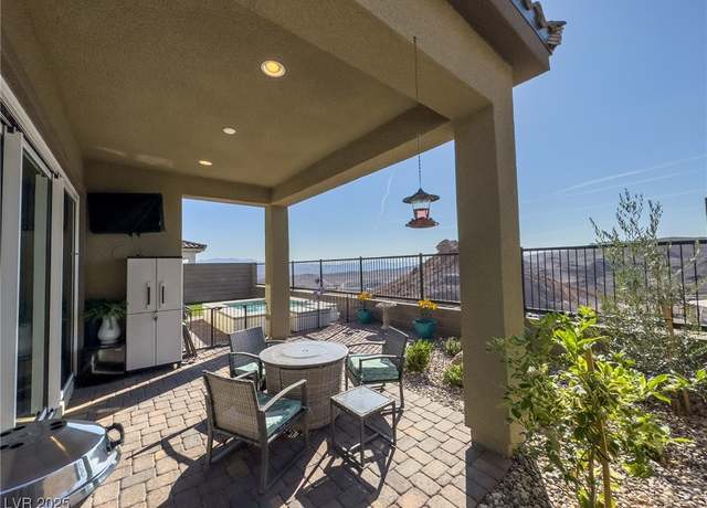Property at 146 Cabo Cruces Dr, Henderson, NV 89011, 3 beds, 2.5 baths