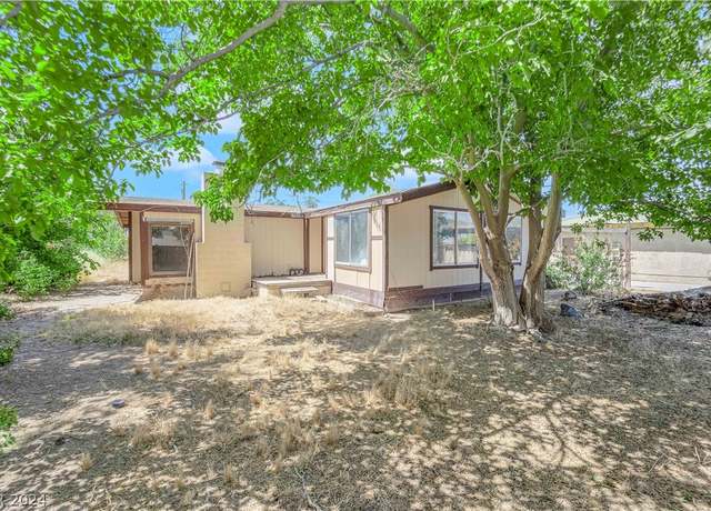 Property at 601 West St, Pahrump, NV 89048, 2 beds, 1.5 baths