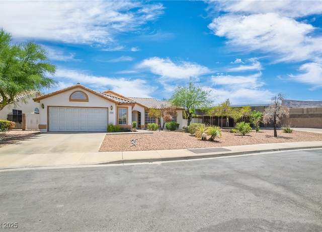 Property at 114 Tamarack Dr, Henderson, NV 89002, 3 beds, 2 baths