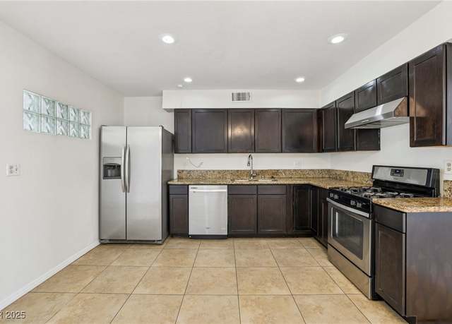 Property at 882 Westminster Ave, Las Vegas, NV 89119, 4 beds, 2 baths