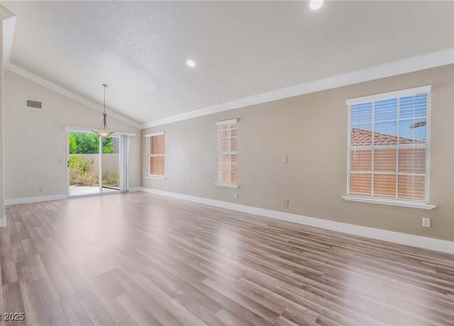 Property at 1804 Michael Ct, Henderson, NV 89014, 5 beds, 3 baths