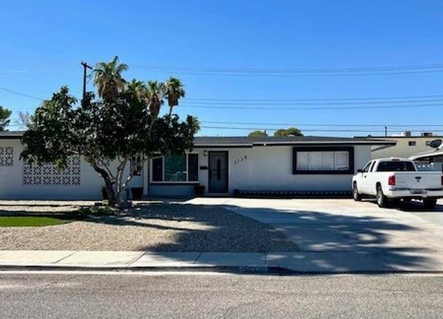 Property at 2135 Sombrero Dr, Las Vegas, NV 89169, 4 beds, 2 baths