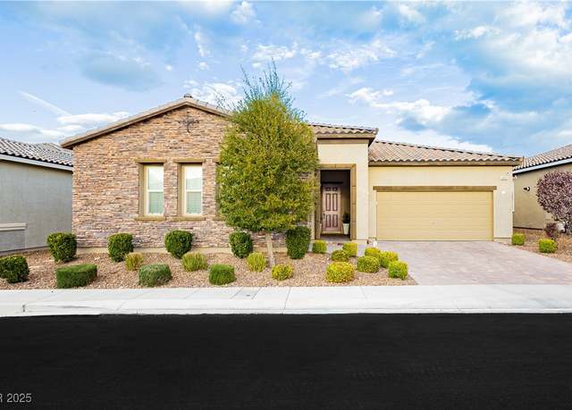 Property at 2450 Amatrice St, Henderson, NV 89044, 2 beds, 2.5 baths