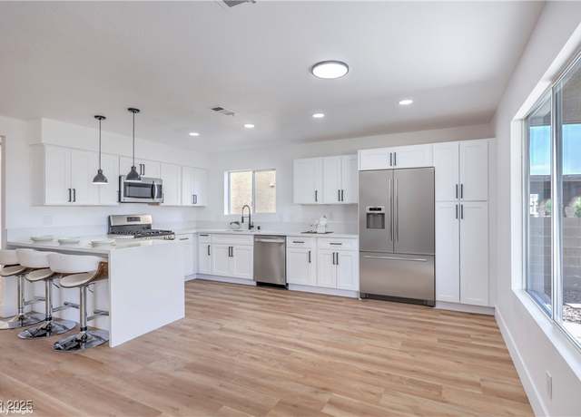 Property at 6420 Rosemount Ave, Las Vegas, NV 89156, 4 beds, 3 baths
