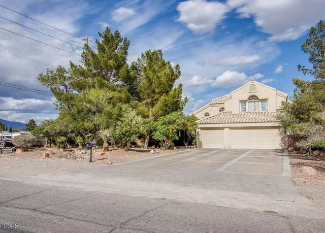 Property at 5180 N Dapple Gray Rd, Las Vegas, NV 89149, 5 beds, 4 baths
