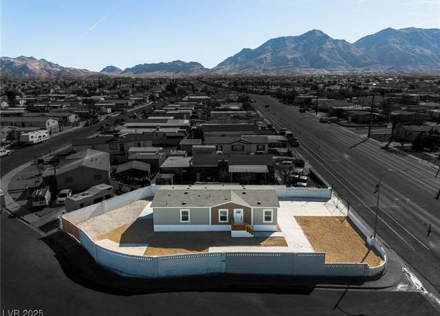 Property at 6138 E Carey Ave, Las Vegas, NV 89156, 3 beds, 2 baths