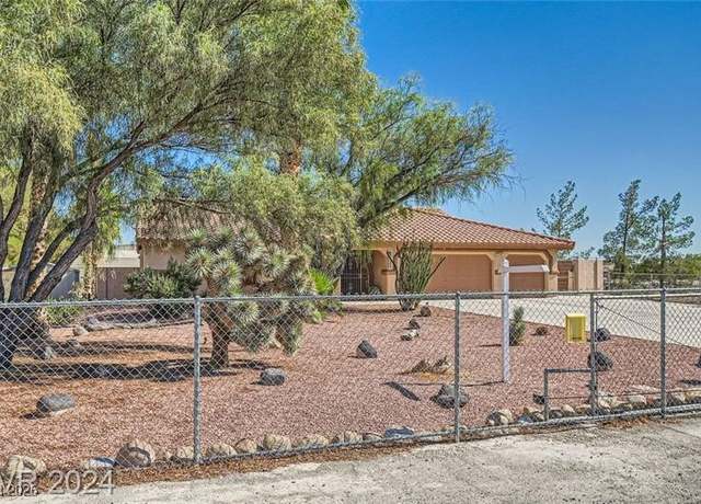 Property at 5202 Willis St, North Las Vegas, NV 89031, 3 beds, 2 baths