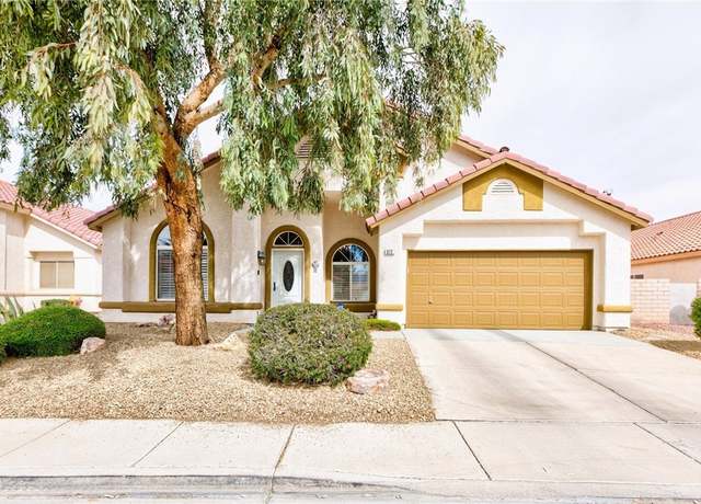 Property at 672 Hitchen Post Dr, Henderson, NV 89011, 4 beds, 3 baths