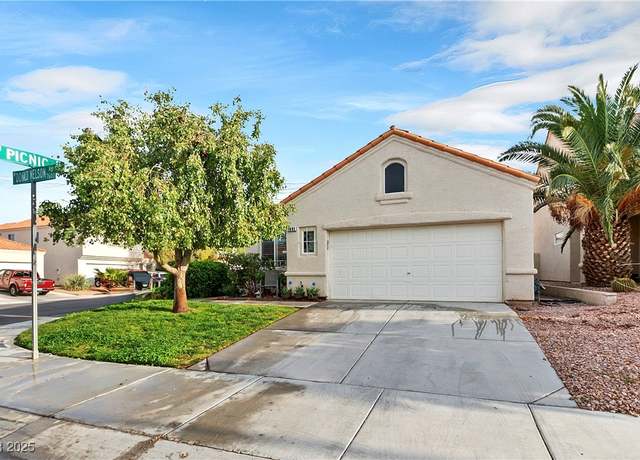 Property at 7601 Donald Nelson Ave, Las Vegas, NV 89131, 3 beds, 2 baths