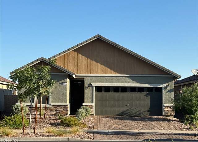 Property at 747 N Water St, Henderson, NV 89015, 3 beds, 2.5 baths
