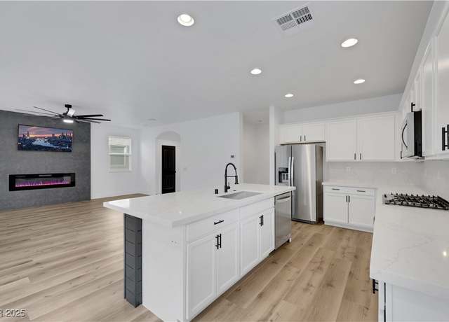 Property at 8043 Tank Loop St, Las Vegas, NV 89166, 3 beds, 2.5 baths