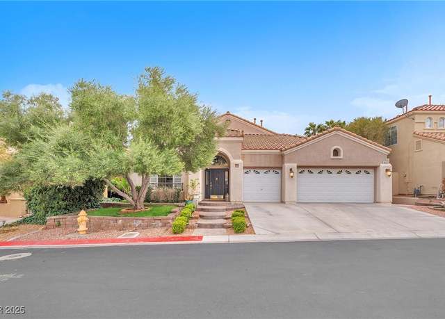 Property at 8629 Estrelita Dr, Las Vegas, NV 89128, 3 beds, 2.5 baths