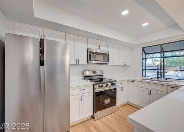 Property at 8412 Mulcahy Ave, Las Vegas, NV 89145, 2 beds, 2 baths