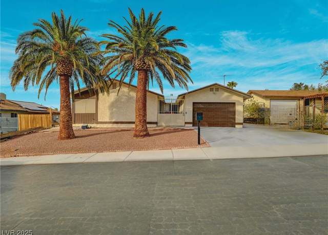 Property at 6870 Laronda Ln, Las Vegas, NV 89156, 3 beds, 2 baths