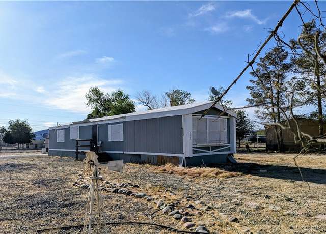 Property at 3880 Zula Dr, Pahrump, NV 89060, 2 beds, 2 baths