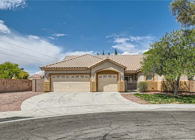 Property at 427 Rhythm St, Henderson, NV 89074, 4 beds, 3.5 baths