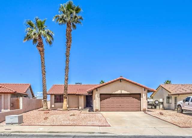 Property at 403 Woodridge Dr, Henderson, NV 89015, 2 beds, 2 baths