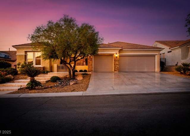 Property at 1744 Williamsport St, Henderson, NV 89052, 2 beds, 2.5 baths