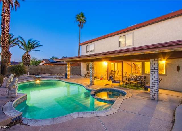 Property at 4539 Peardale Dr, Las Vegas, NV 89147, 4 beds, 2.5 baths