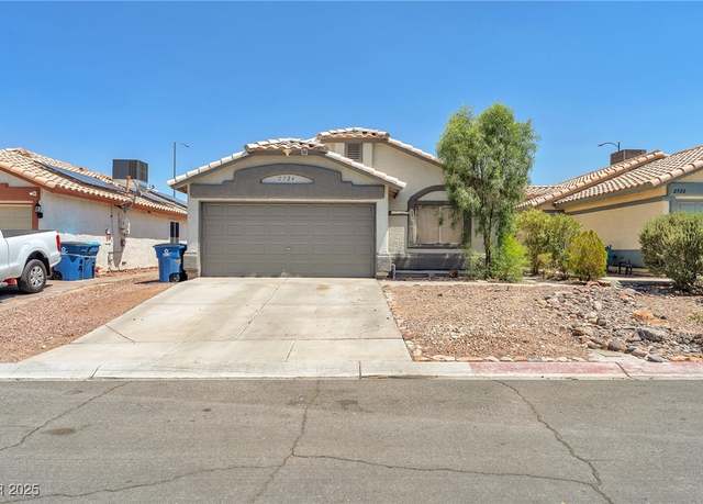 Property at 2924 Mount Hope Dr, Las Vegas, NV 89156, 4 beds, 2 baths