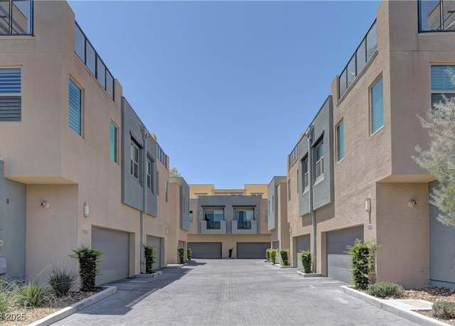 Property at 11377 Gravitation Dr, Las Vegas, NV 89135, 4 beds, 3.5 baths