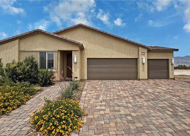 Property at 5528 Eleganza Ave, Pahrump, NV 89061, 3 beds, 2.5 baths